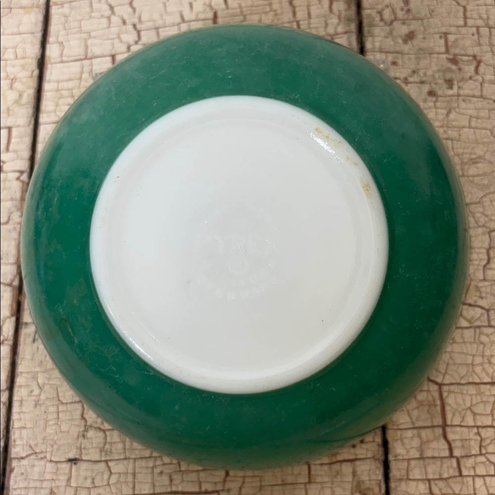 Pyrex mixing bowl - Picture 5 of 7